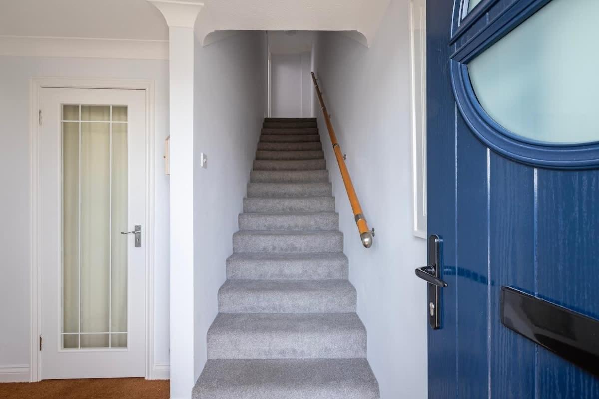 Villa Fabulous High Street Townhouse With Stunning Views & Parking At 'Eagles Nest' Falmouth Exterior foto