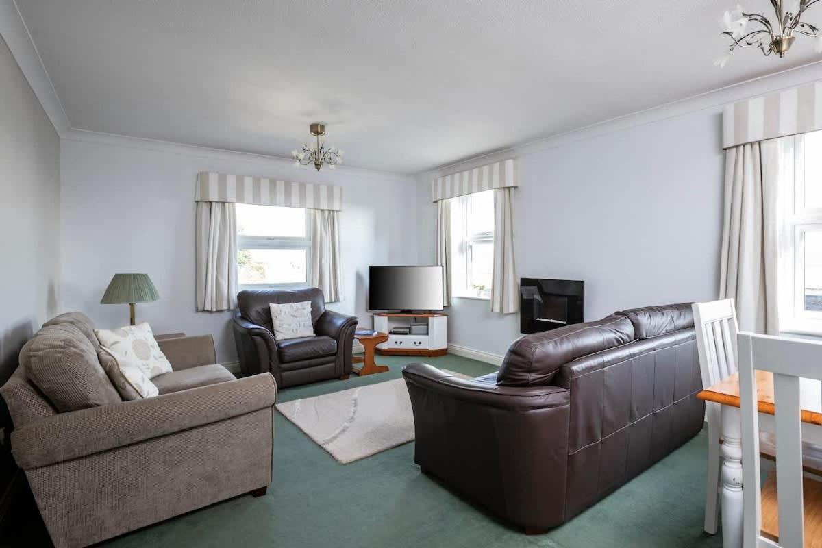 Villa Fabulous High Street Townhouse With Stunning Views & Parking At 'Eagles Nest' Falmouth Exterior foto